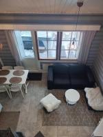 Söpö mökki Himoksella palveluiden vieressä - B&B Jämsä