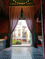 Nhà sách Mão's homestay I - B&B Hanoi