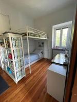 Doppel- oder Zweibettzimmer