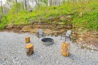Secluded on 10 Acres: Livingston Getaway w/ Sauna! - B&B Livingston