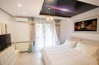 Appartamento con 2 Camere da Letto e Balcone