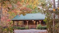 Luxury! Views, Hottub, Theater, Game Room, Private - Bed and Breakfast Gatlinburg