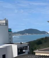 Flat ao lado do Mar Four Season - B&B Guarujá