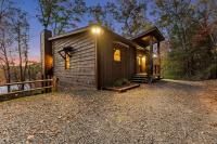 Chardonnay Chalet - Luxe Modern Chalet - Hot Tub, Wi-Fi, Fire Pit, Game Room, Amazing Deck - 15 min to Blue Ridge - Chambres d'hôtes Hothouse