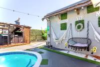 Caline VIP Luxury Jacuzzi &, Swimming Pool MEWS - Ferienwohnung
