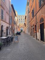 Divine Terrace Stylish Apartment St Peter Rome - B&B Roma