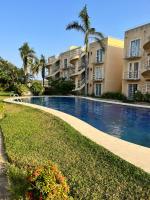 Depto en Planta Baja con Alberca, WiFi Rápido y Smart TV - Chambres d’hôtes Acapulco