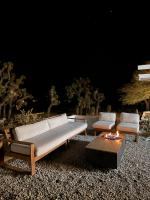 Casa Nova Romantic Desert Escape - B&B Yucca Valley