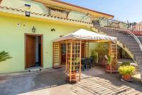 Floris Modern House -Two En-Suite Rooms & Wi-Fi - B&B Gonnesa