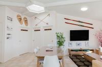 Snowdome 4 3 Poly Cow Lane - B&B Jindabyne