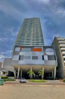 Luxurious and modern oceanfront apartment with views of the historic city 2B and 2BR - Chambres d'hôtes Carthagène