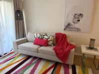302 Wonderful Waldorf Poolgym - B&B