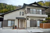 BEPPU つばき 一棟貸切宿 鉄輪温泉まで車で4分 石風呂付 無料駐車場3台 最大6名 wifi無料 - B&B Beppu