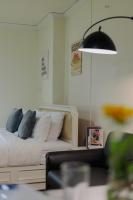 Mid century style near Nimman and Maya - B&B Chiang Mai