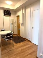 Kotimaailma Apartments Kamppi - 2BR in the city center with code lock - Ferienwohnung