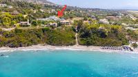 Villa Myrto - Elysian Villas Kefalonia, 200m from Sandy Beach - B&B Minia