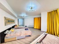 квартира 4-комнатная на 18 человек 101 - B&B Almaty