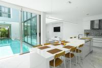 3BR Villa Residence Bang Tao Private Pool - B&B Ban Pak Lak