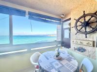 studio sur l'eau avec plage privée - Bed and Breakfast Six-Fours-les-Plages