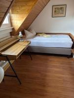 Gästehaus an der Rheinbrücke - B&B Altlußheim