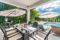 Villa Sofia by Kompas Villas - B&B Santalezi