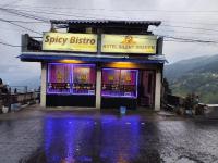 Spicy Bristo, Silent Dragon Inn - Ferienwohnung Sonāda