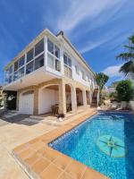Charming Catalan Villa with Pool & Views - Ferienwohnung Cunit