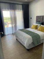 Coastal bliss at YnS apartment! - B&B La Mercy