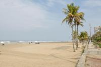 Apto c garagem, otima localizacao a 80m da Praia - Ferienwohnung Praia Grande