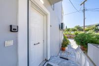 Donna's luxury home in Kassiopi 300m from the sea - B&B