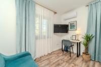 Deluxe Family Room - Birds