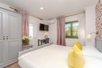 Deluxe Double or Twin Room - Roses