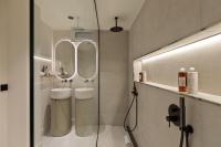 Four-Bedroom Luxury Apartment