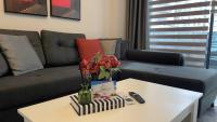 0017 White Sail Cozy 1-Bedroom Apartment Steps from Yekta Mall in Mahmutlar, Alanya - B&B Alanya