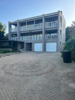Apartment at Mansion De La Luna - B&B