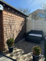 Beachside Home-Pizza Oven & Bar Close To Beach and Town - B&B Cleveleys