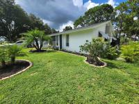 Cozy getaway home with Heated Pool! - B&B