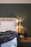 Prestige Suite Room - Just 30 Seconds Walk to Bernina Express - Ferienwohnung