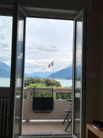 Casa Ulla - in direkter Seelage - fantastischer Ausblick - B&B Gravedona-San Gregorio