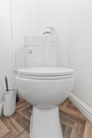 Cozy 3 Bed Room House for Longer stay - B&B Lower Gornal