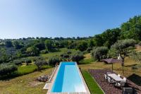 Luxury Retreat - piscina da sogno - B&B