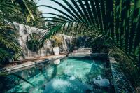 Buena Casa Tulum, Private Villa with Pool, Housekeeper, & Breakfast - B&B