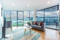Stunning Getaway One King Bed with Unlimited Wi-Fi - B&B Brisbane
