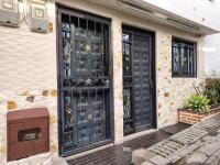 Casa Hévenie, Amplia, familiar, cómoda y bien ubicada - B&B El Pueblito