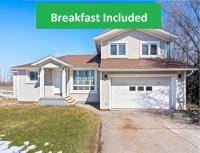 Country in the City - Wonderful Complimentary Breakfast Delivered Daily to House - B&B