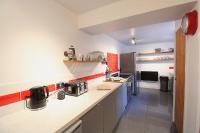 Charming Modern Coastal Escape with parking - B&B Lynton