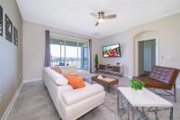 Wonderful Disney-Themed Home in ChampionsGate Resort 15 min from Disney World with 7 pools, Club houses, Water Park, Gym, Arcades, Lazy River, Golf, and More! - Chambres d’hôtes Kissimmee