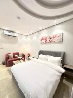 Dream Studio in AlMalqa District - Bed and Breakfast Riyad