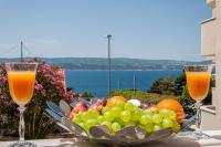 Holiday house with a parking space Stanici - Omis - 24285 - Ferienwohnung Omiš