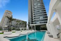 Ocean Suites Surfers Paradise - B&B Costa Dorada